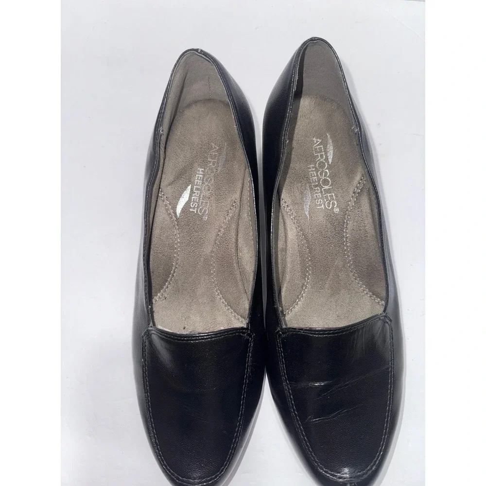 AEROSOLES heel rest